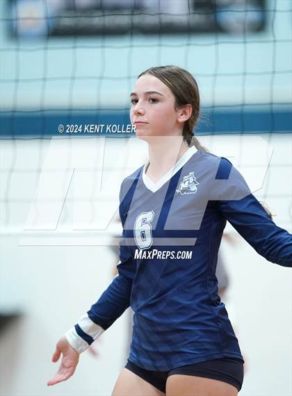 Thumbnail 1 in Chelsea vs. Mott (Our Lady Of The Lakes Invite) photogallery.