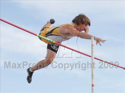 Thumbnail 1 in CIF State Championships (Boys Pole Vault) photogallery.