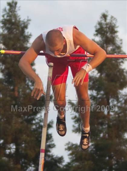 Thumbnail 1 in CIF State Championships (Boys Pole Vault) photogallery.