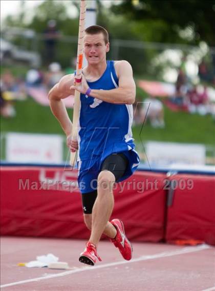 Thumbnail 3 in CIF State Championships (Boys Pole Vault) photogallery.