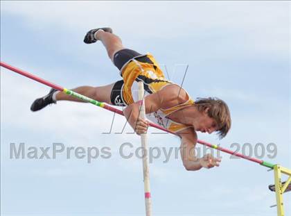 Thumbnail 3 in CIF State Championships (Boys Pole Vault) photogallery.