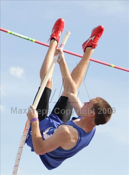 Thumbnail 3 in CIF State Championships (Boys Pole Vault) photogallery.