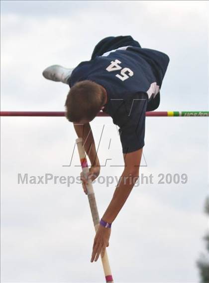 Thumbnail 2 in CIF State Championships (Boys Pole Vault) photogallery.