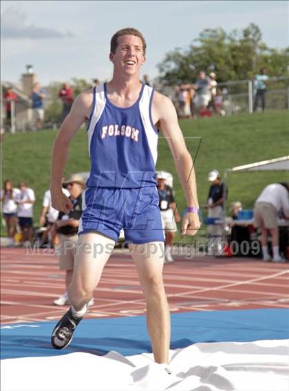 Thumbnail 1 in CIF State Championships (Boys Pole Vault) photogallery.