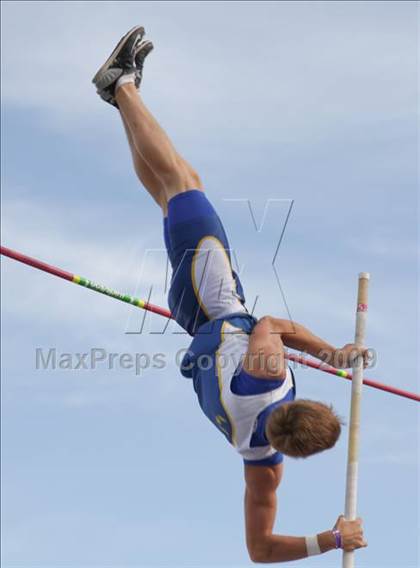 Thumbnail 2 in CIF State Championships (Boys Pole Vault) photogallery.