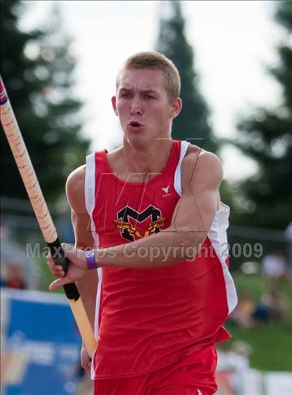 Thumbnail 2 in CIF State Championships (Boys Pole Vault) photogallery.