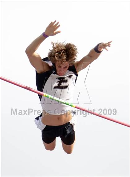 Thumbnail 1 in CIF State Championships (Boys Pole Vault) photogallery.