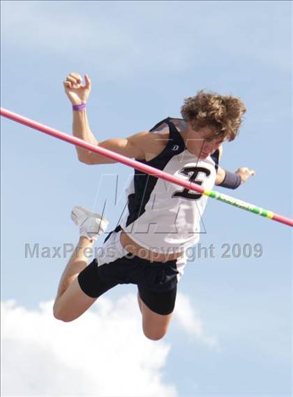 Thumbnail 2 in CIF State Championships (Boys Pole Vault) photogallery.