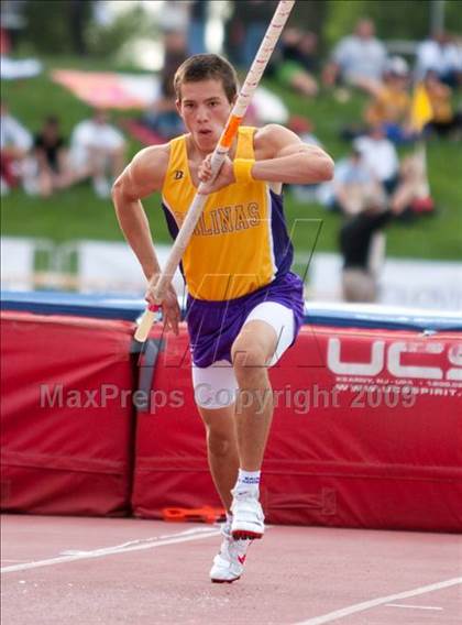 Thumbnail 2 in CIF State Championships (Boys Pole Vault) photogallery.