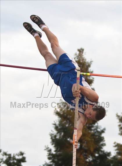 Thumbnail 2 in CIF State Championships (Boys Pole Vault) photogallery.