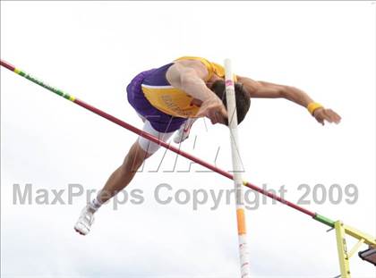 Thumbnail 1 in CIF State Championships (Boys Pole Vault) photogallery.