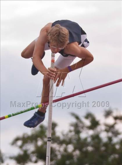 Thumbnail 1 in CIF State Championships (Boys Pole Vault) photogallery.