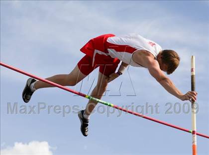 Thumbnail 1 in CIF State Championships (Boys Pole Vault) photogallery.