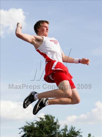 Thumbnail 3 in CIF State Championships (Boys Pole Vault) photogallery.