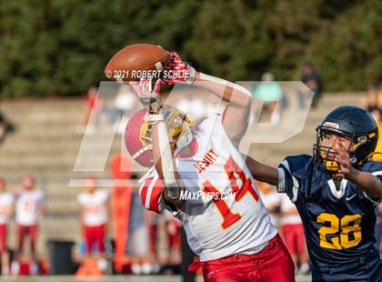 Thumbnail 2 in Jesuit @ Oak Ridge photogallery.