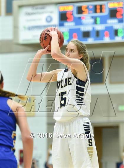 Thumbnail 2 in Skyline vs. Bonneville (UHSAA 4A First Round) photogallery.