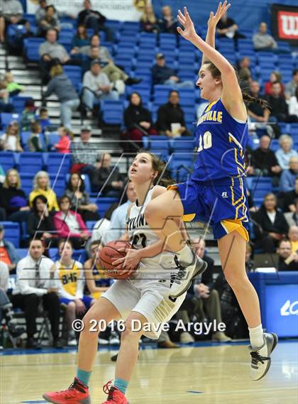 Thumbnail 1 in Skyline vs. Bonneville (UHSAA 4A First Round) photogallery.