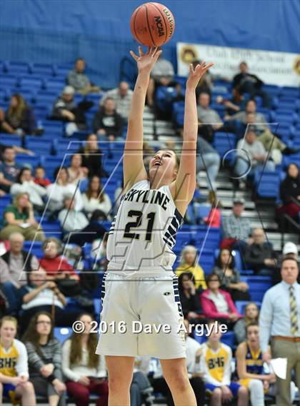 Thumbnail 1 in Skyline vs. Bonneville (UHSAA 4A First Round) photogallery.