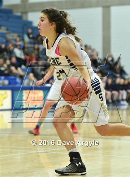 Thumbnail 1 in Skyline vs. Bonneville (UHSAA 4A First Round) photogallery.