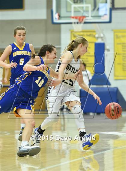 Thumbnail 2 in Skyline vs. Bonneville (UHSAA 4A First Round) photogallery.