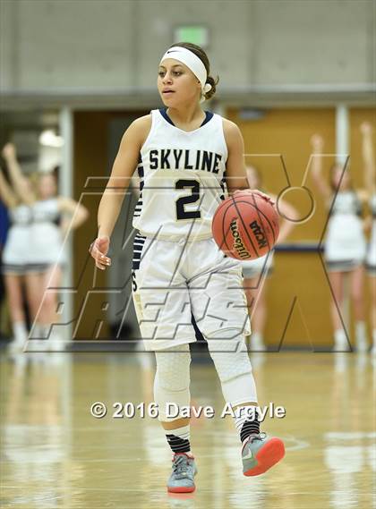 Thumbnail 2 in Skyline vs. Bonneville (UHSAA 4A First Round) photogallery.