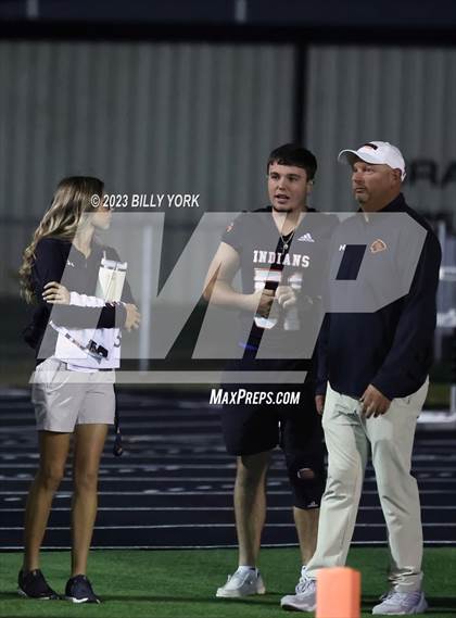 Thumbnail 2 in Grand Saline vs Arp photogallery.
