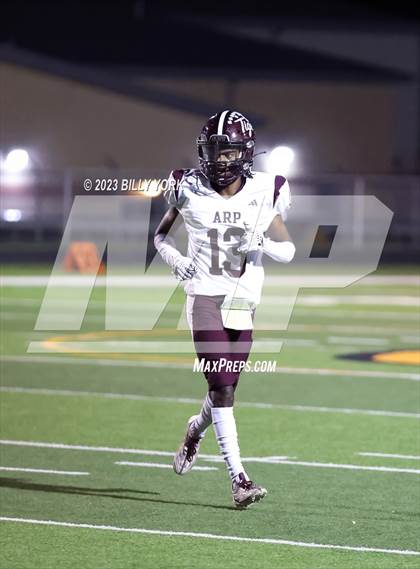 Thumbnail 2 in Grand Saline vs Arp photogallery.