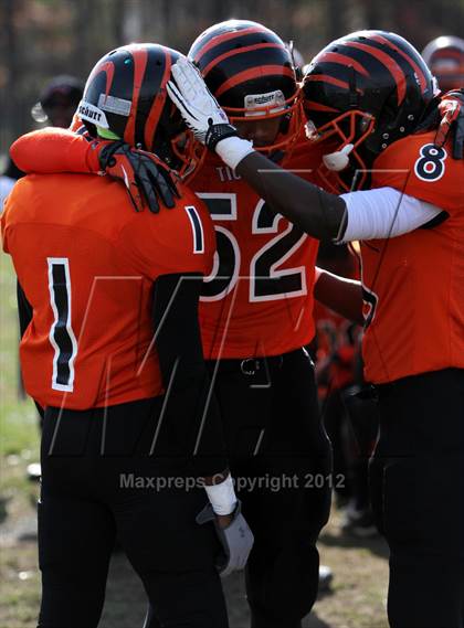 Thumbnail 3 in DuVal vs. Suitland photogallery.