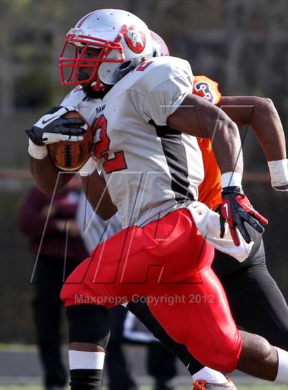 Thumbnail 2 in DuVal vs. Suitland photogallery.