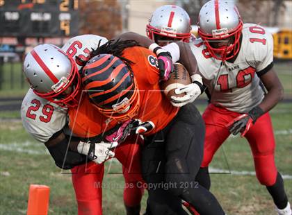 Thumbnail 1 in DuVal vs. Suitland photogallery.