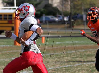 Thumbnail 2 in DuVal vs. Suitland photogallery.