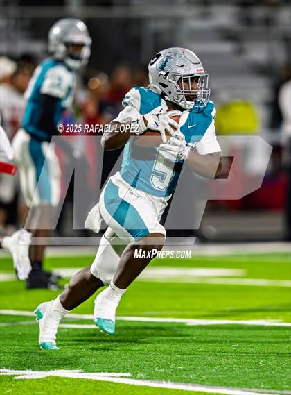 Thumbnail 1 in Kilgore vs. Almeta Crawford (UIL 4A D1 Football Quarterfinals) photogallery.