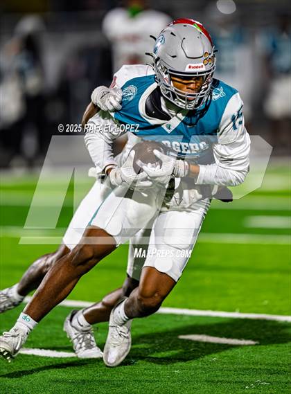 Thumbnail 3 in Kilgore vs. Almeta Crawford (UIL 4A D1 Football Quarterfinals) photogallery.