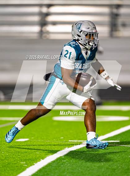 Thumbnail 1 in Kilgore vs. Almeta Crawford (UIL 4A D1 Football Quarterfinals) photogallery.