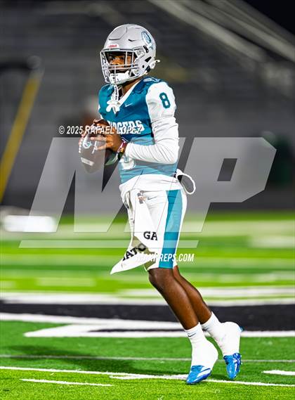 Thumbnail 1 in Kilgore vs. Almeta Crawford (UIL 4A D1 Football Quarterfinals) photogallery.