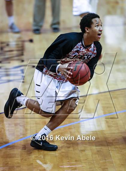 Thumbnail 3 in Boulder Creek vs Desert Ridge (Hoopin' it Up at the Arena) photogallery.