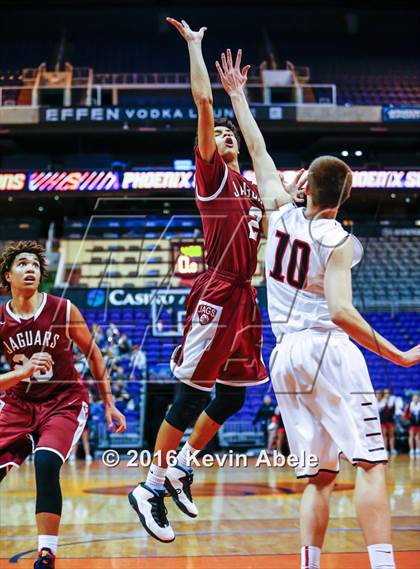 Thumbnail 3 in Boulder Creek vs Desert Ridge (Hoopin' it Up at the Arena) photogallery.