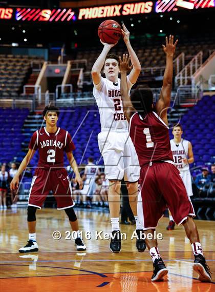 Thumbnail 2 in Boulder Creek vs Desert Ridge (Hoopin' it Up at the Arena) photogallery.