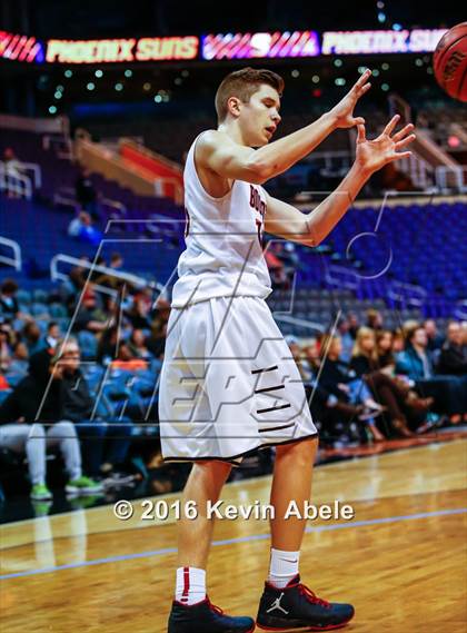 Thumbnail 3 in Boulder Creek vs Desert Ridge (Hoopin' it Up at the Arena) photogallery.