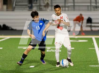 Thumbnail 2 in Gonzales @ La Vernia (UIL 4A Bi-District Playoffs) photogallery.