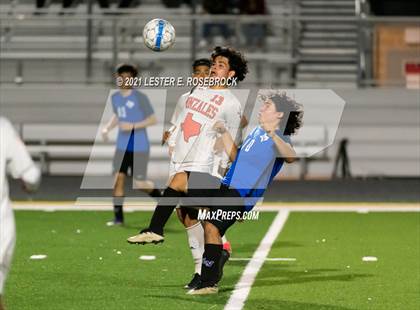 Thumbnail 1 in Gonzales @ La Vernia (UIL 4A Bi-District Playoffs) photogallery.