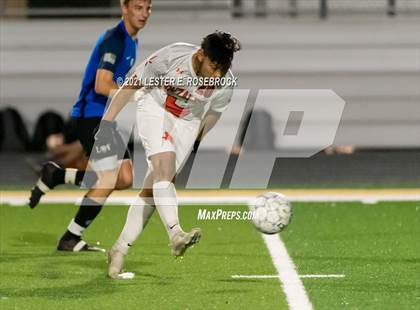 Thumbnail 3 in Gonzales @ La Vernia (UIL 4A Bi-District Playoffs) photogallery.