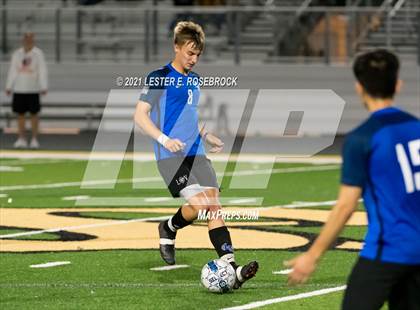 Thumbnail 2 in Gonzales @ La Vernia (UIL 4A Bi-District Playoffs) photogallery.