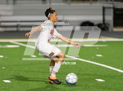 Thumbnail 2 in Gonzales @ La Vernia (UIL 4A Bi-District Playoffs) photogallery.