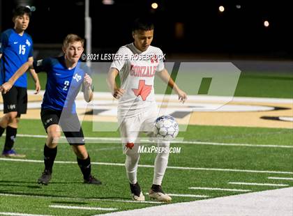 Thumbnail 1 in Gonzales @ La Vernia (UIL 4A Bi-District Playoffs) photogallery.