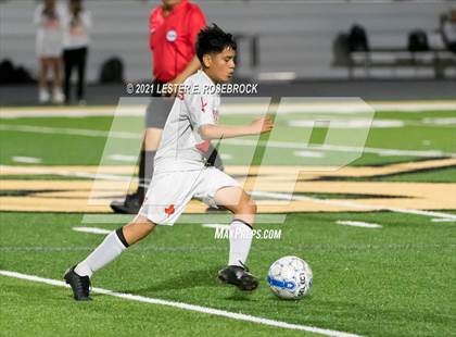 Thumbnail 1 in Gonzales @ La Vernia (UIL 4A Bi-District Playoffs) photogallery.