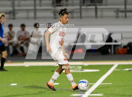 Thumbnail 1 in Gonzales @ La Vernia (UIL 4A Bi-District Playoffs) photogallery.