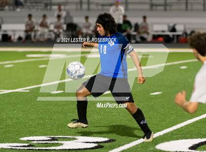Thumbnail 1 in Gonzales @ La Vernia (UIL 4A Bi-District Playoffs) photogallery.