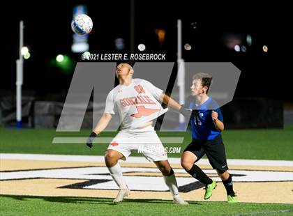 Thumbnail 2 in Gonzales @ La Vernia (UIL 4A Bi-District Playoffs) photogallery.