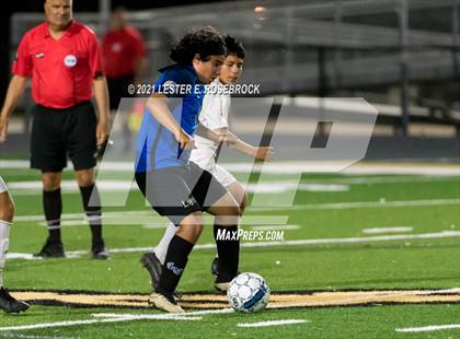 Thumbnail 2 in Gonzales @ La Vernia (UIL 4A Bi-District Playoffs) photogallery.